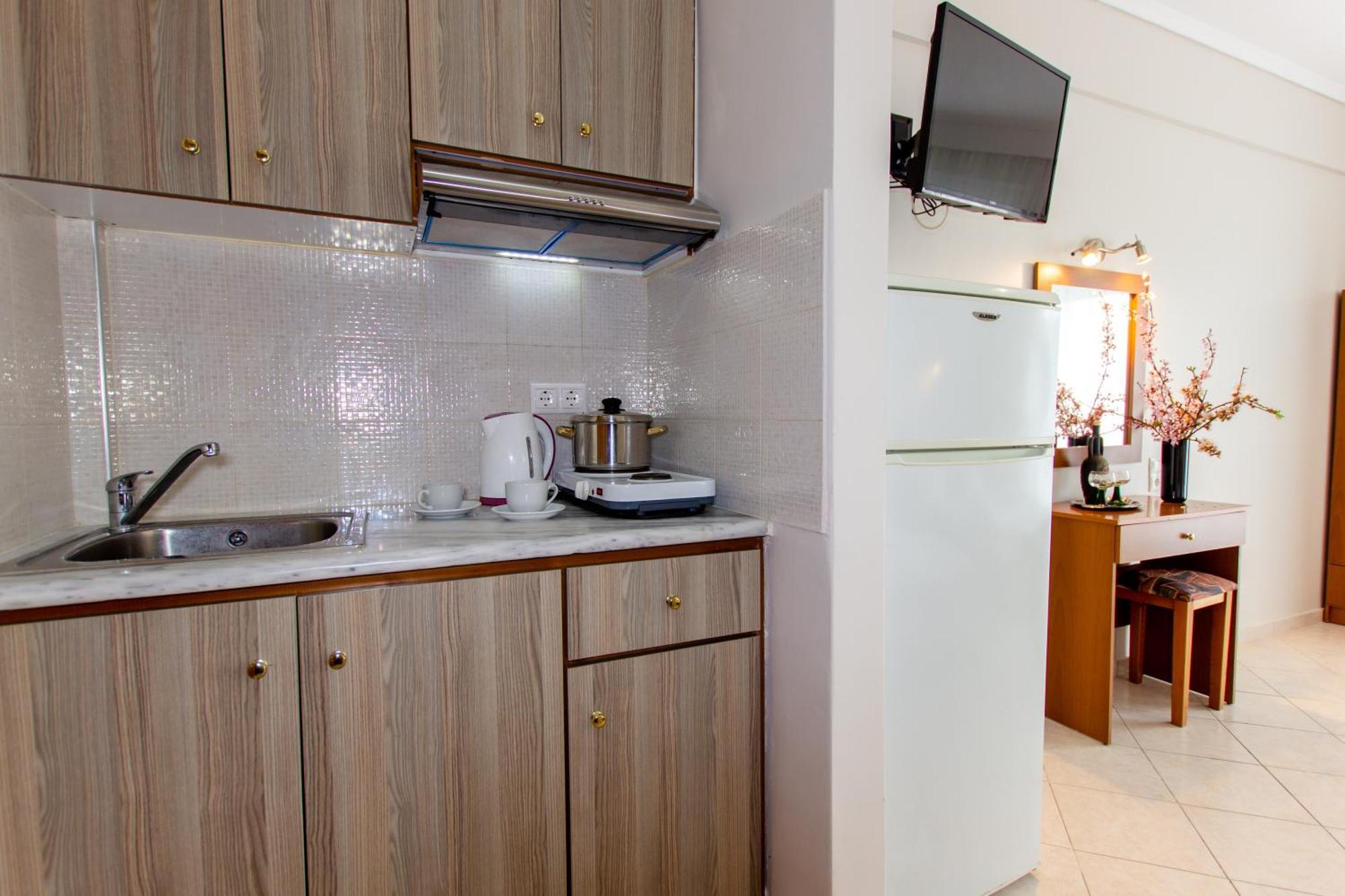 Vrasná Athanasia Inn מראה חיצוני תמונה